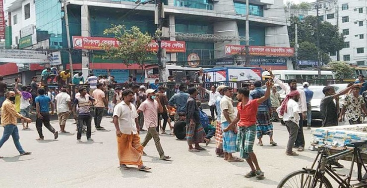 সড়ক থেকে সরে গেছেন অটোচালকরা
