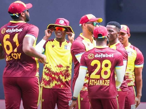 দক্ষিণ আফ্রিকাকে হোয়াইটওয়াশ করে ওয়েস্ট ইন্ডিজ