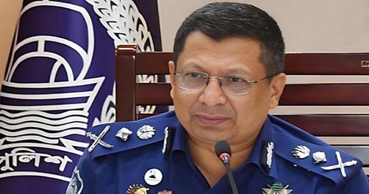 দেশ ছেড়েছেন সাবেক ডিএমপি কমিশনার আছাদুজ্জামান মিয়া!