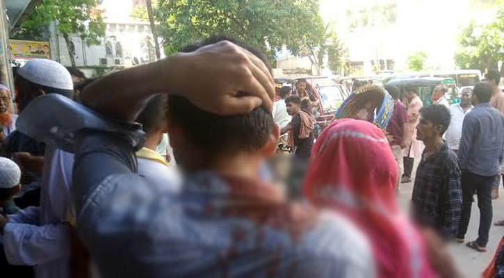 কোটা আন্দোলন: ঢাবিতে পিটুনিতে আহত ৩০ জন ঢামেকে