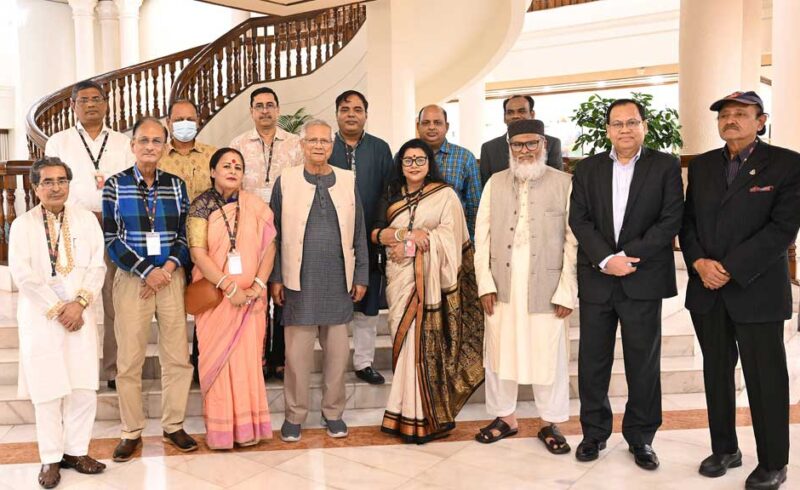 পূজা উদযাপন পরিষদের সাথে প্রধান উপদেষ্টার বৈঠক-আলোচনায় দুর্গাপূজার প্রস্তুতি