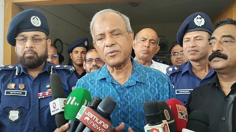 দুর্গাপূজা নির্বিঘ্নে হবে : স্বরাষ্ট্র উপদেষ্টা